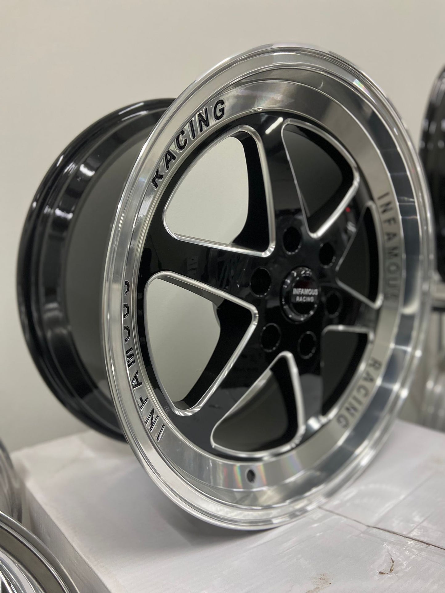 20" Infamous Racing Wheels - Staggered